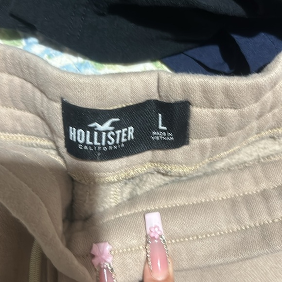 holister cargos - Picture 2 of 2
